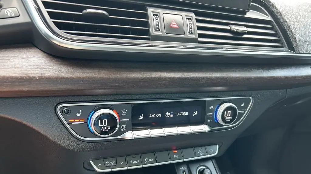 2023 Audi Q5 quattro S line Premium 45 TFSI