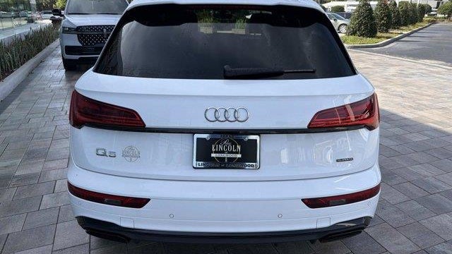 2025 Audi Q5 quattro S line Premium 45 TFSI