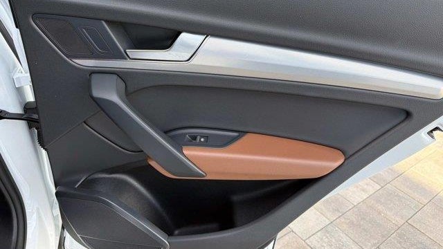 2025 Audi Q5 quattro S line Premium 45 TFSI