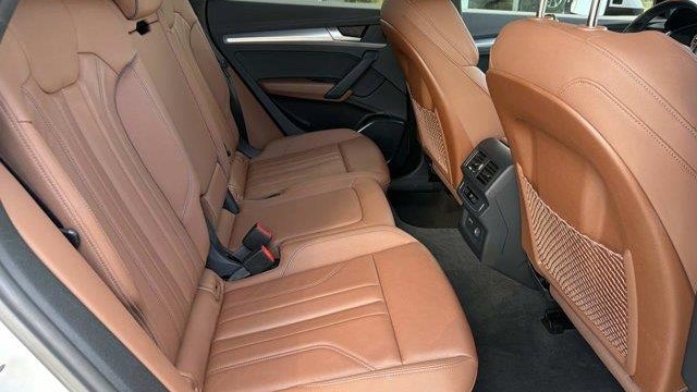 2025 Audi Q5 quattro S line Premium 45 TFSI