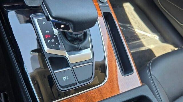 2023 Audi Q5 quattro S line Premium 45 TFSI