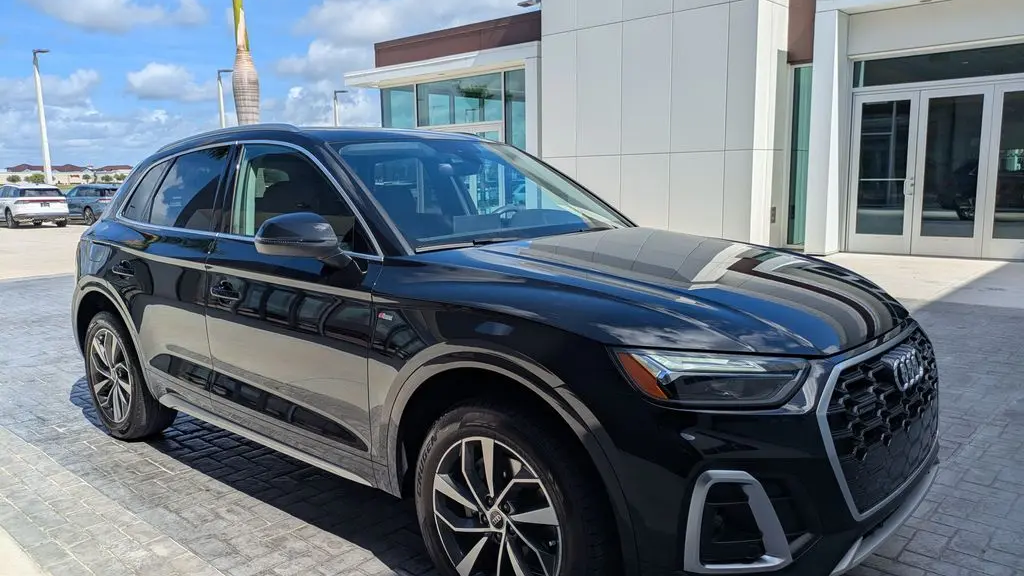 2023 Audi Q5 quattro S line Premium 45 TFSI