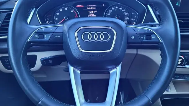 2022 Audi Q5 quattro S line Premium 45 TFSI