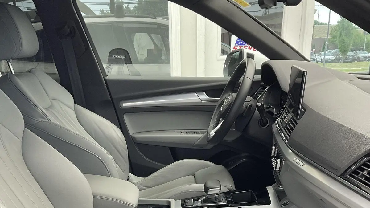 2025 Audi Q5 quattro S line Premium 45 TFSI