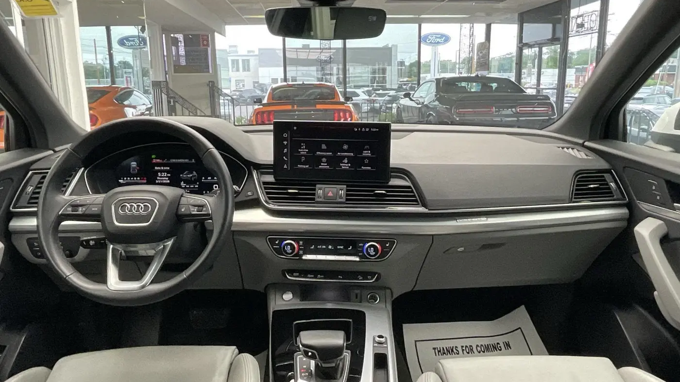 2025 Audi Q5 quattro S line Premium 45 TFSI