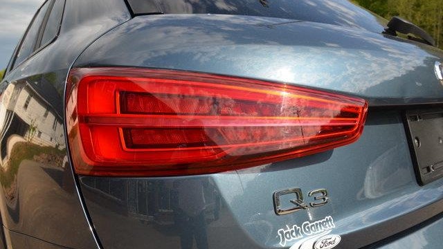 2018 Audi Q3 2.0T quattro Premium Plus
