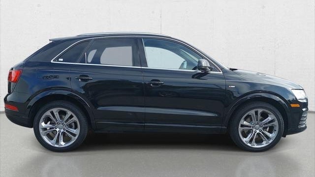 2018 Audi Q3 2.0T quattro Premium Plus