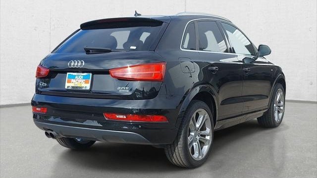 2018 Audi Q3 2.0T quattro Premium Plus