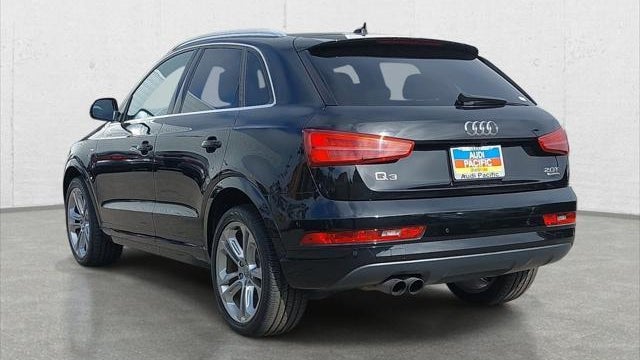 2018 Audi Q3 2.0T quattro Premium Plus