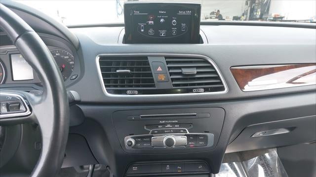 2018 Audi Q3 2.0T quattro Premium Plus