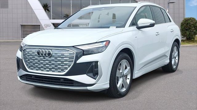 Preowned 2025 Audi Q4 e-tron quattro Premium 55 for Sale