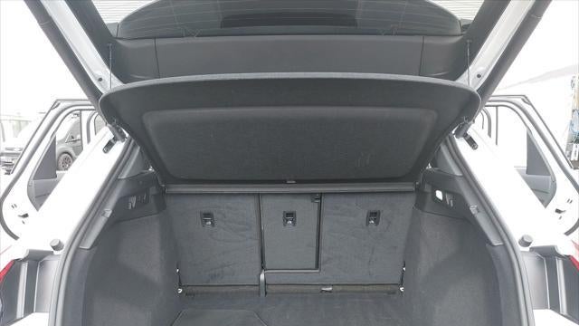 2025 Audi Q4 e-tron quattro Premium 55
