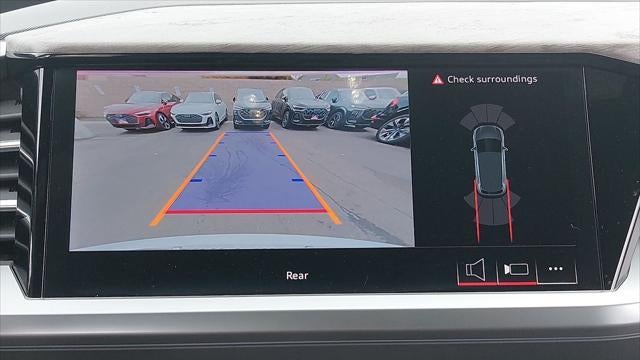 2025 Audi Q4 e-tron quattro Premium 55