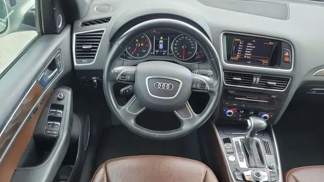 2017 Audi Q5 2.0T quattro Premium Plus