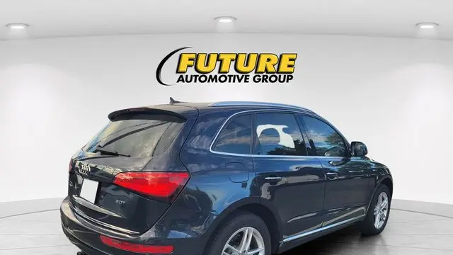 2016 Audi Q5 2.0T quattro Premium Plus
