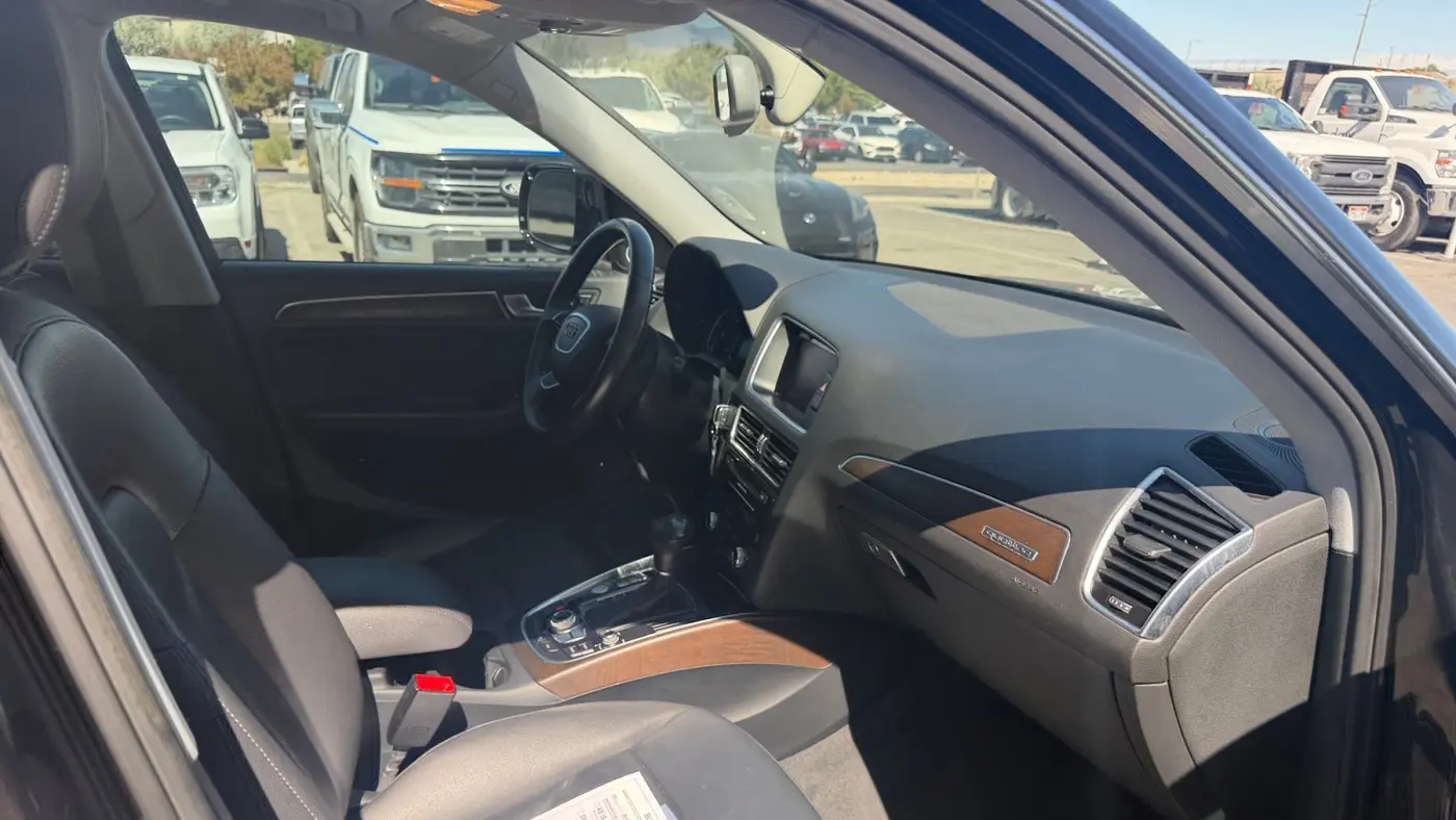 2017 Audi Q5 2.0T quattro Premium Plus