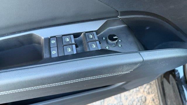 2022 Audi Q4 e-tron quattro Premium Plus 50