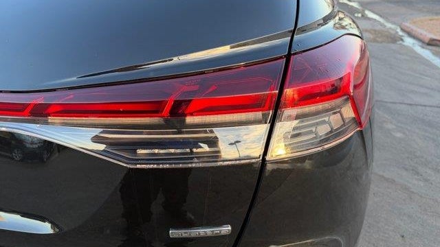 2022 Audi Q4 e-tron quattro Premium Plus 50