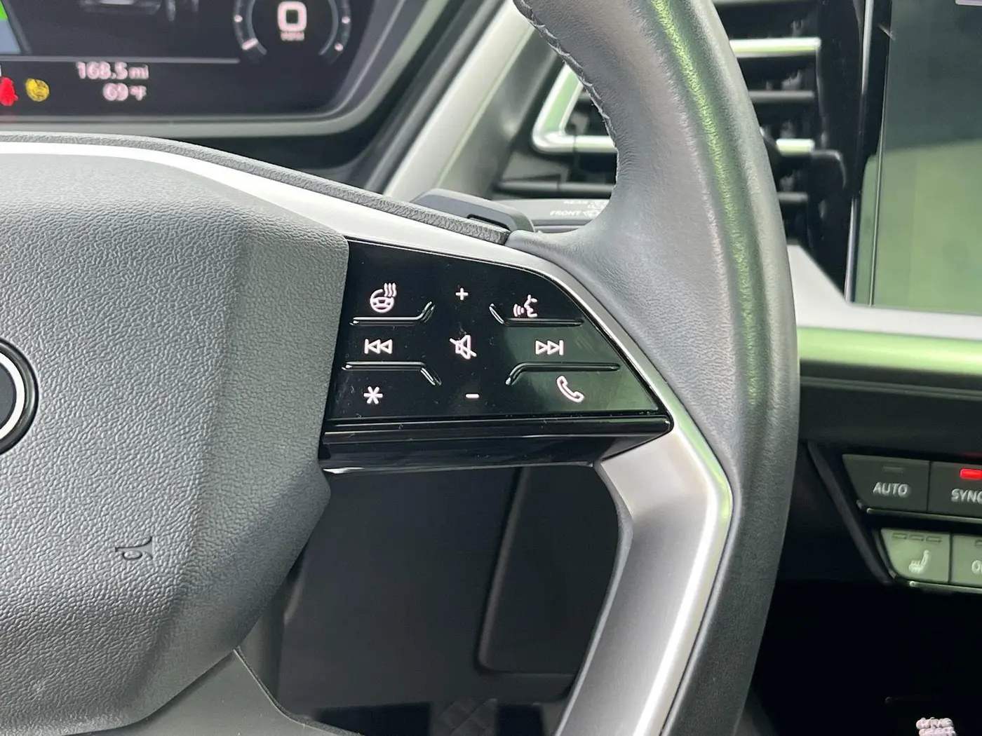 2023 Audi Q4 - $30,316