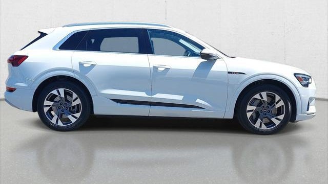 2023 Audi Q4 e-tron quattro Premium Plus 50