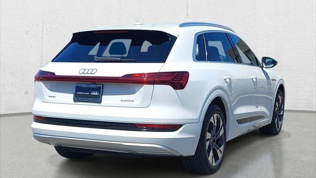 2023 Audi Q4 e-tron quattro Premium Plus 50