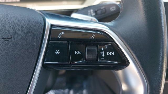 2023 Audi Q4 e-tron quattro Premium Plus 50