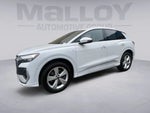 2023 Q4 e-tron Thumbnail 1