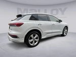 2023 Q4 e-tron Thumbnail 5