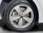 2023 Q4 e-tron Thumbnail 18