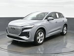 2023 Q4 e-tron Thumbnail 2