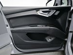 2023 Q4 e-tron Thumbnail 9