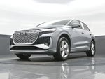 2023 Q4 e-tron Thumbnail 27