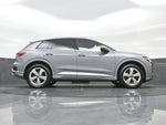 2023 Q4 e-tron Thumbnail 32