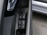 2023 Q4 e-tron Thumbnail 10