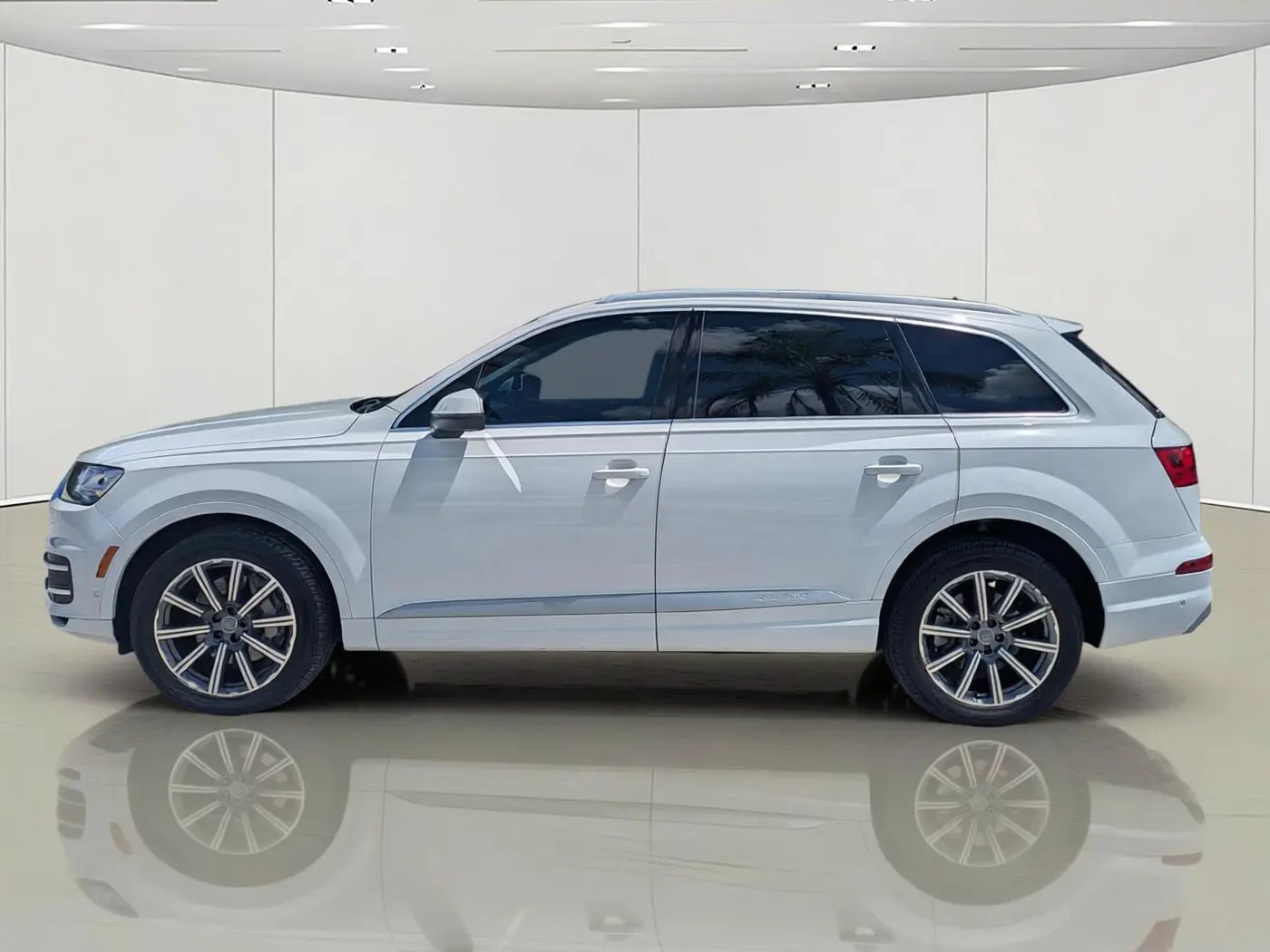 2019 Audi Q7 - $15,996