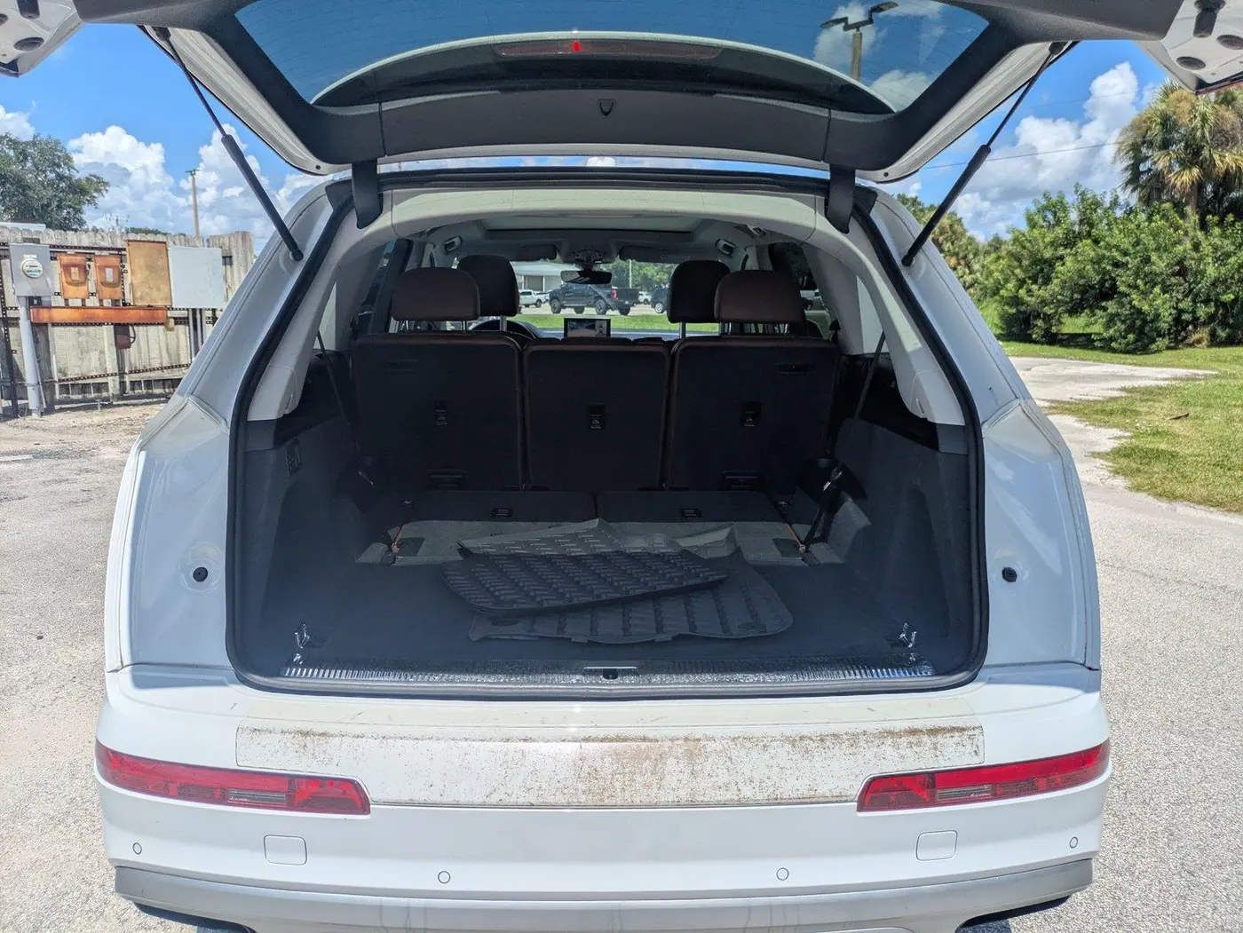 2019 Audi Q7 - $15,996
