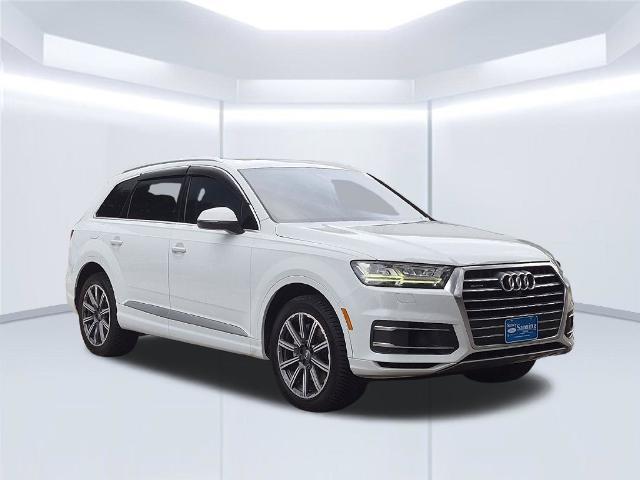 2017 Audi Q7 - $12,800