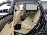 2017 Q7 Thumbnail 21