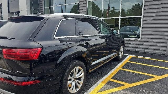 2019 Audi Q7 quattro SE Premium Plus 55 TFSI