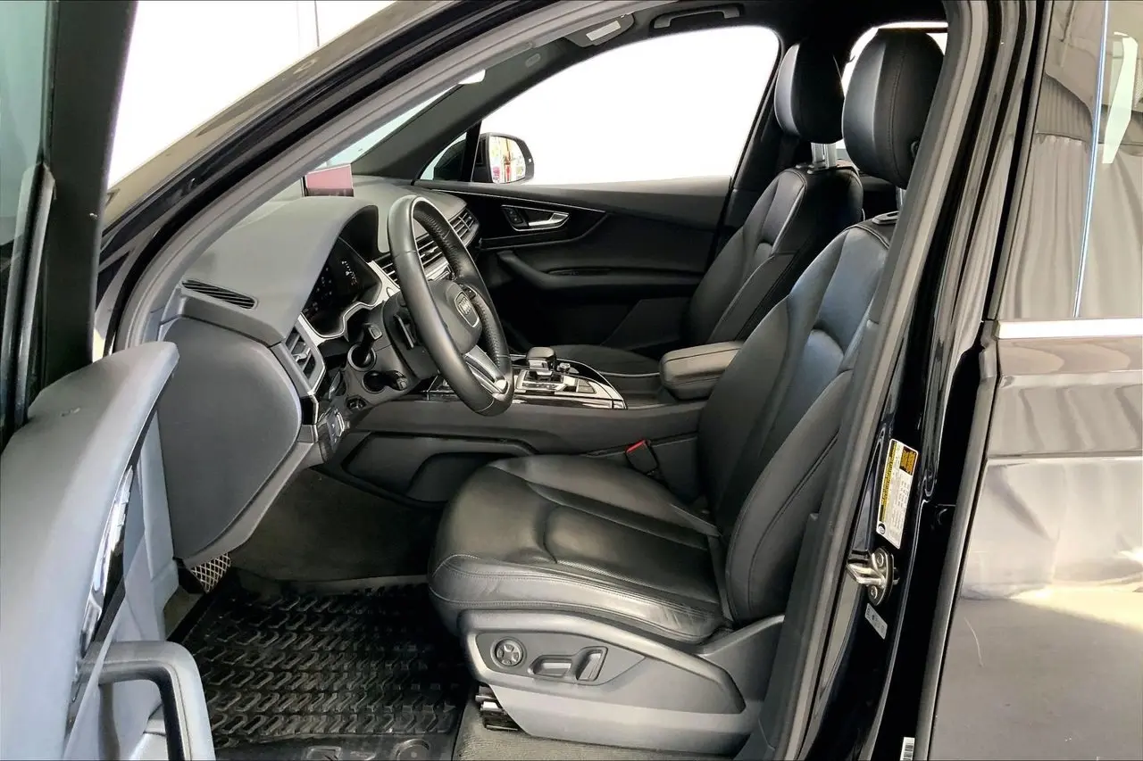 2017 Audi Q7 - $17,992