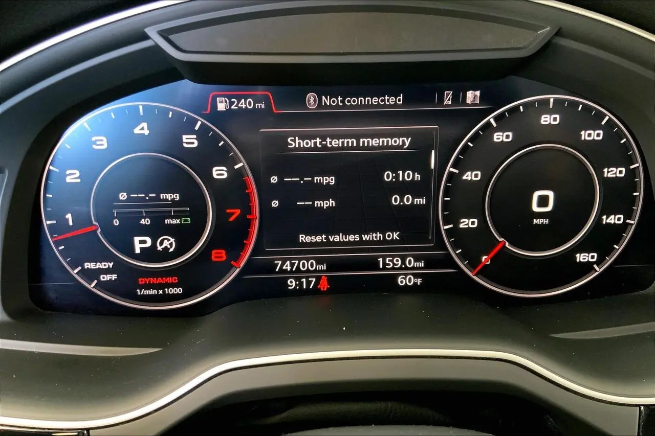 2017 Audi Q7 - $17,992