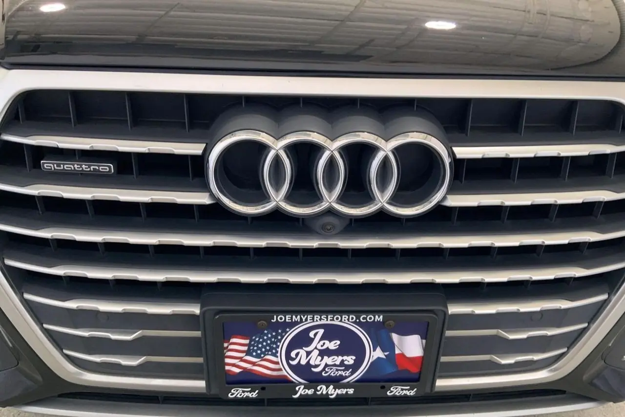 2017 Audi Q7 - $17,992