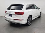 2019 Q7 Thumbnail 5