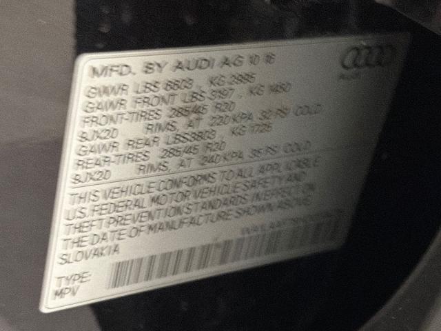 2017 Audi Q7 - $18,000
