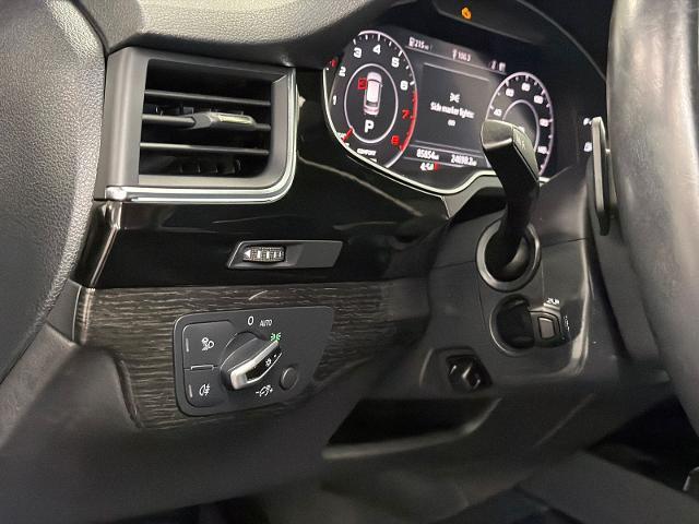 2017 Audi Q7 - $18,000