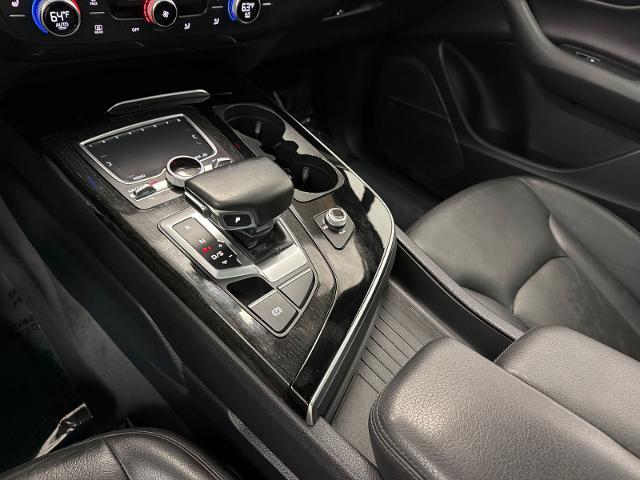 2017 Audi Q7 - $18,000