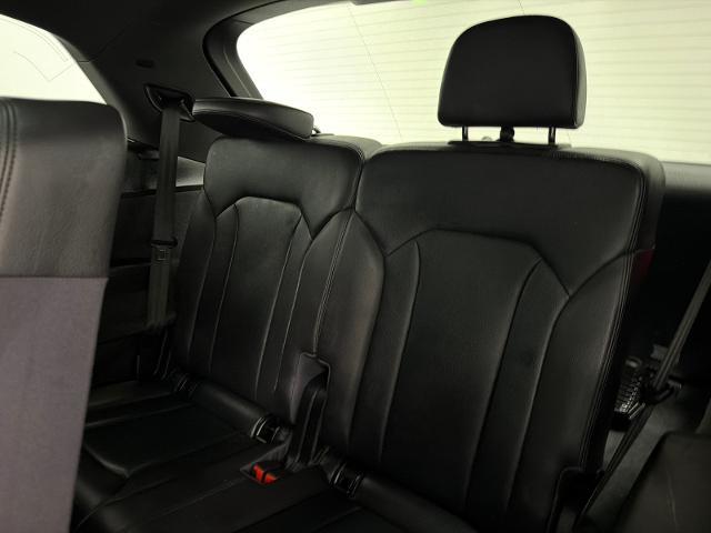 2017 Audi Q7 - $17,500