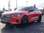2019 e-tron Thumbnail 1
