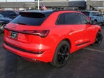 2019 e-tron Thumbnail 8