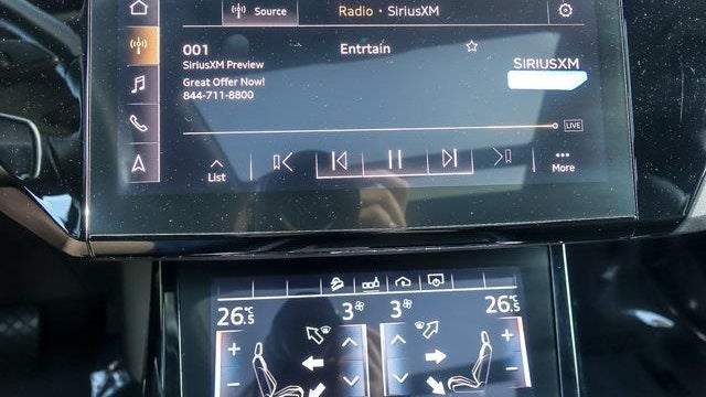 2019 Audi e-tron quattro Premium Plus